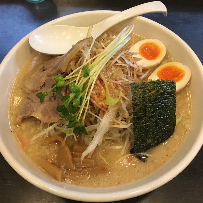 とんこつやみつきラーメン(東麺房 成田取香店 （とうめんぼう）)