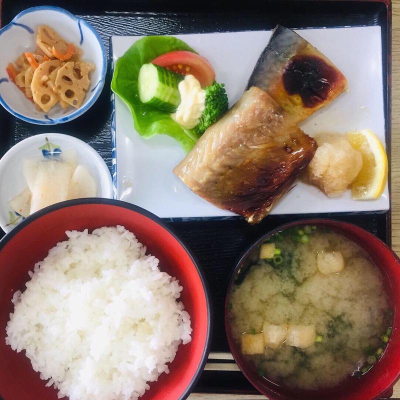 焼魚定食(浜の茶屋 )