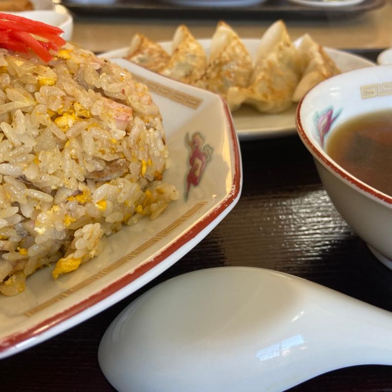 チャーハンと餃子(中華宝来軒)