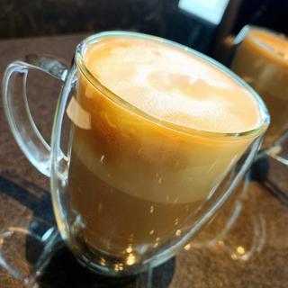 カプチーノ（HOT）(BLACK＆STAR Coffee)