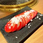 アメーラトマトの淡雪塩(肉やきとだしと博多うどん中目黒はし田)