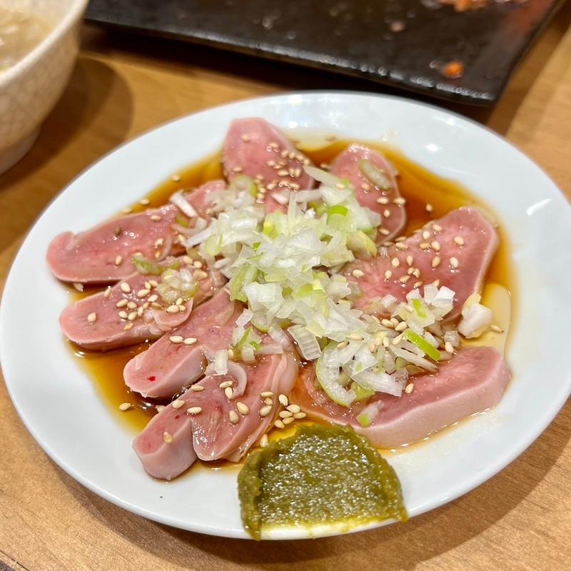 たん刺(もつ焼 かど)