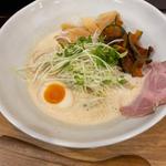 特性とりとんらーめん(麺や 信希)