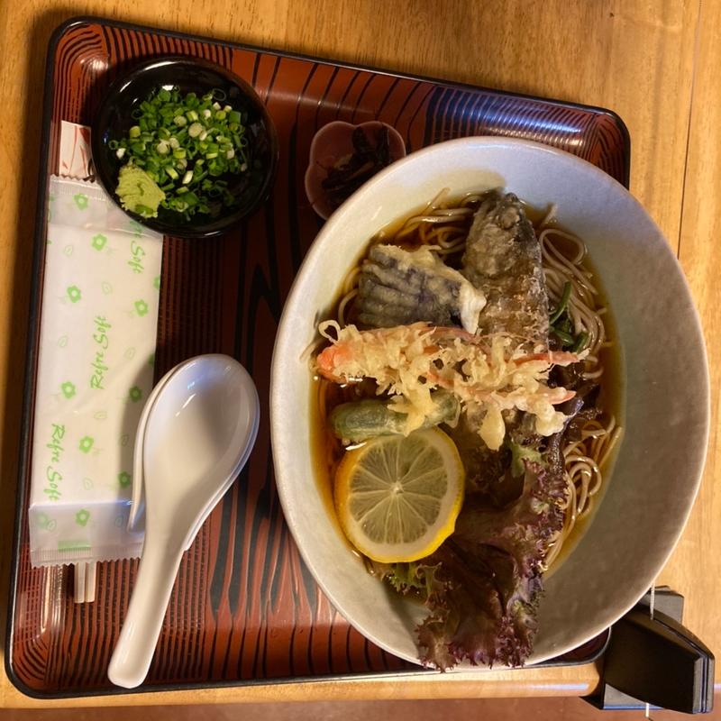 渓流そば(紅竹食堂)