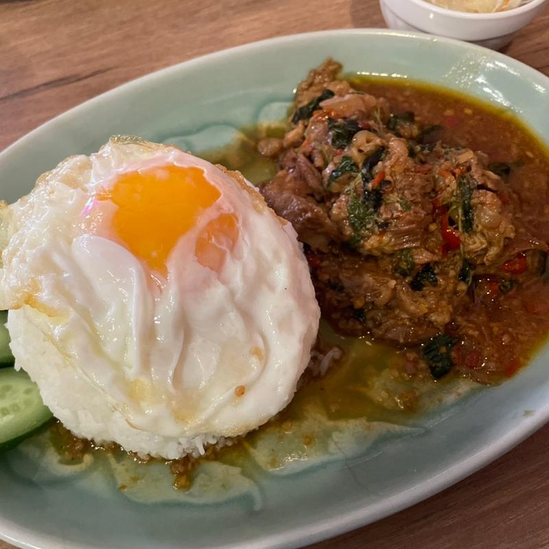 三元豚軟骨ガパオライス　期間限定(クルン・サイアム 六本木店)