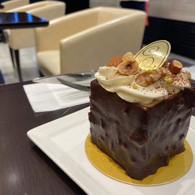 トロワショコラ(シャンドワゾー)