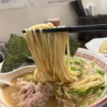 豚骨醤油(博多とんこつ 豚の足跡)