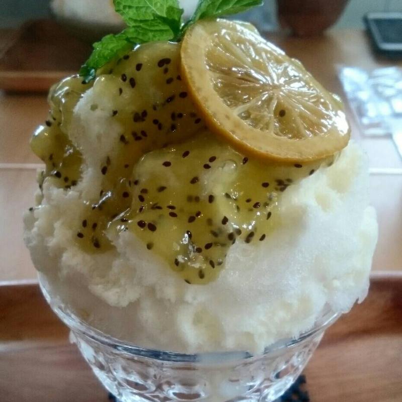 (食堂カフェ YUZUNOHA)