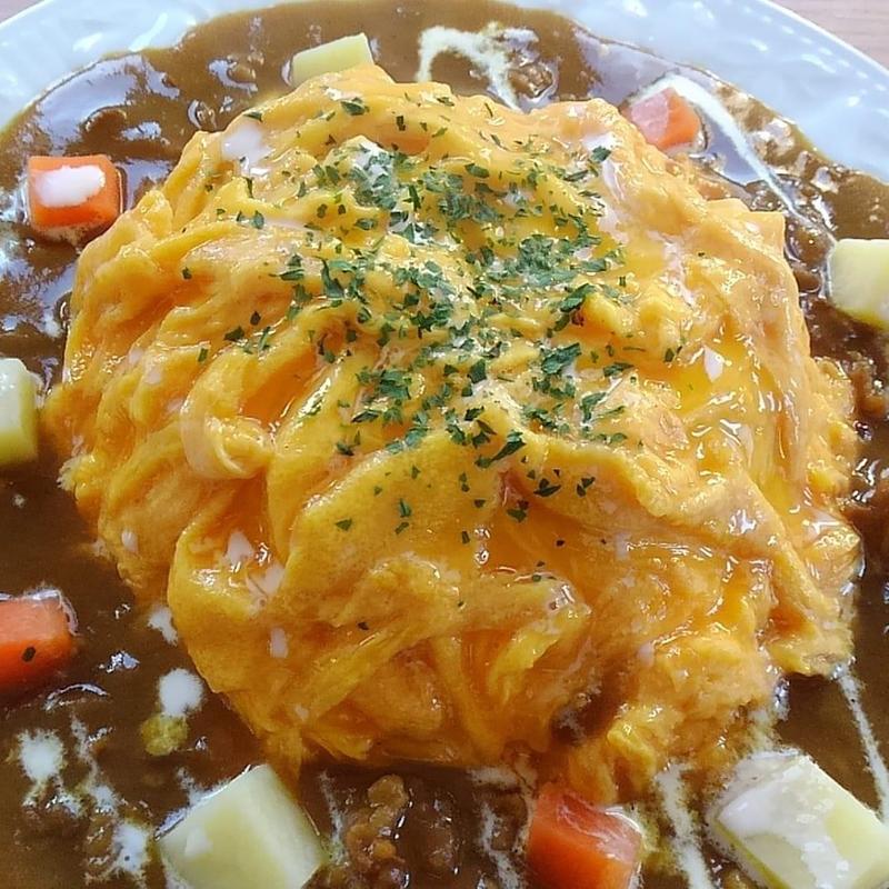 カレーソースのオムライス(ラクレット×ラクレット)