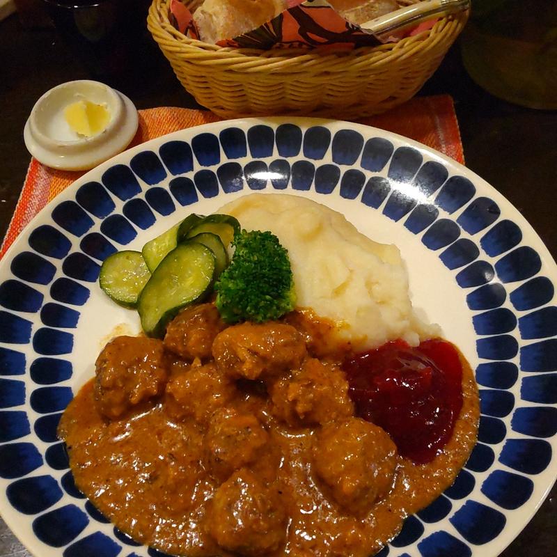 ミートボールのクリームソース(北欧料理リラ・ダーラナ)