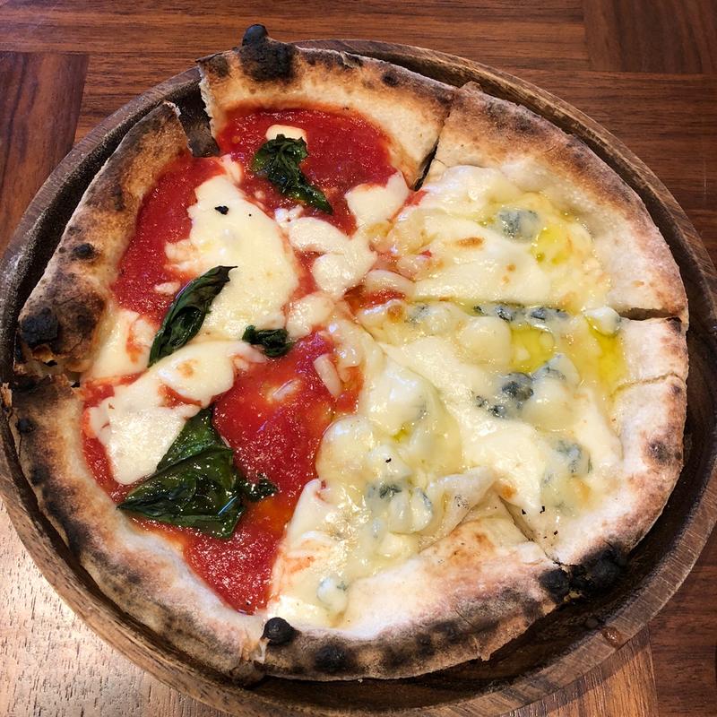 (チイナ邸 窯焼きピザ＆生パスタ＆大衆イタリア料理のダイニングバー 岸和田・和泉店)