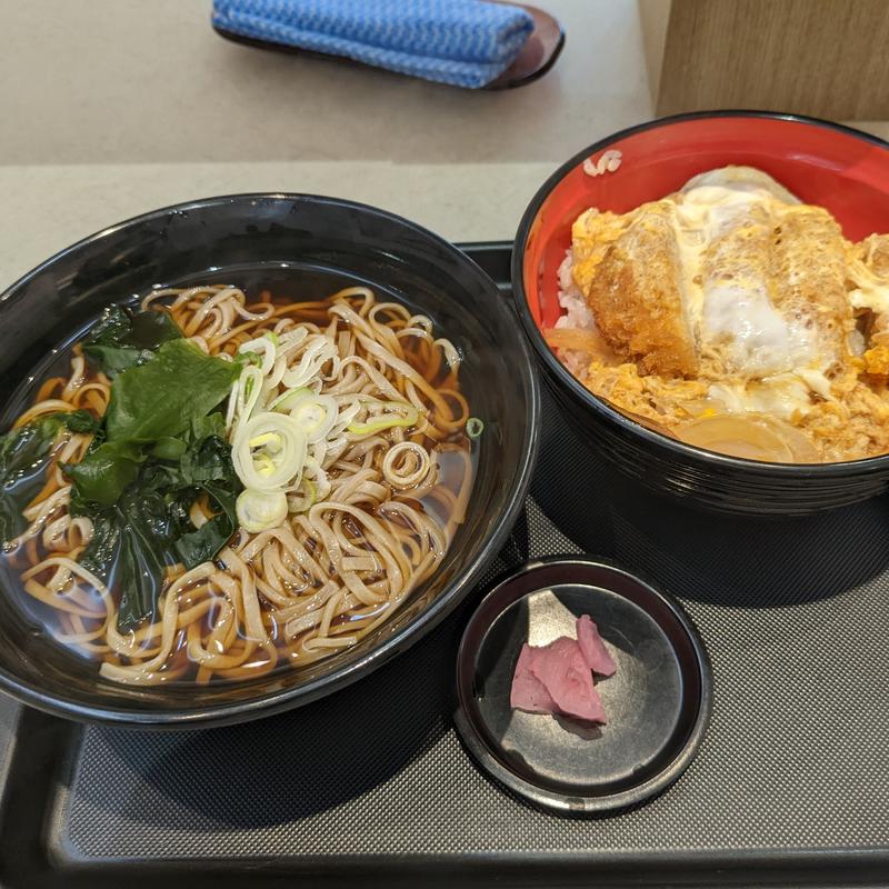かつ丼セット(名代 富士そば 大船店)