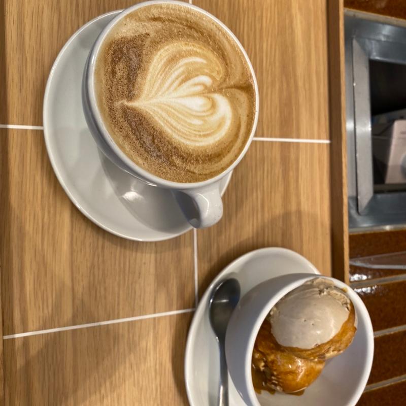 コーヒーアイスクリーム(フィルバート ステップス （FILBERT STEPS）)