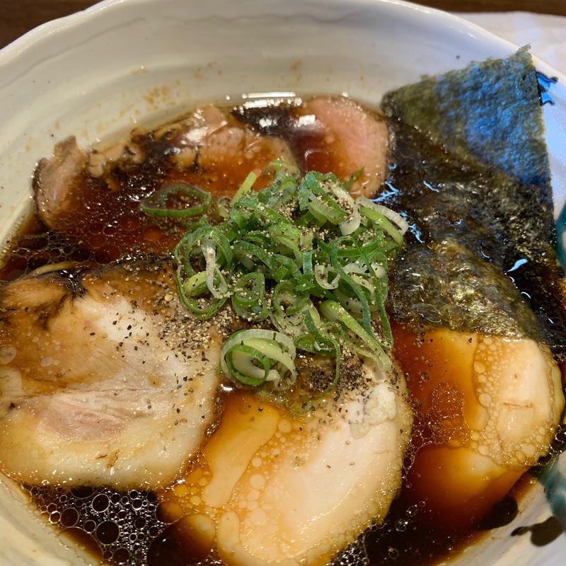 黒醤油らぁめん(みなみ食堂)