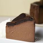 チョコレートバスクチーズケーキ