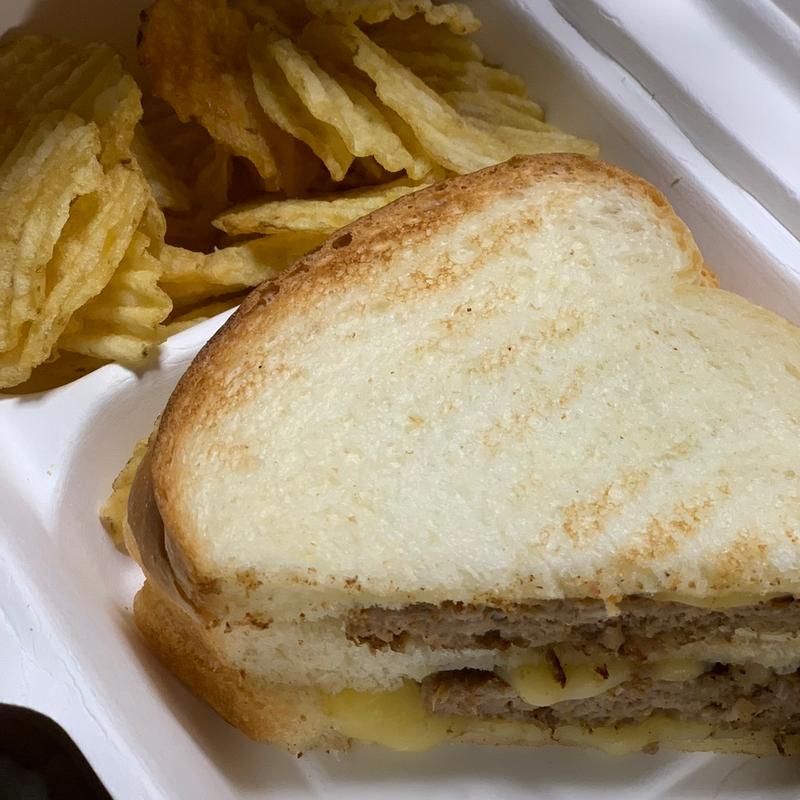チーズバーガーメルト(POTASTA 東京ドーム店)