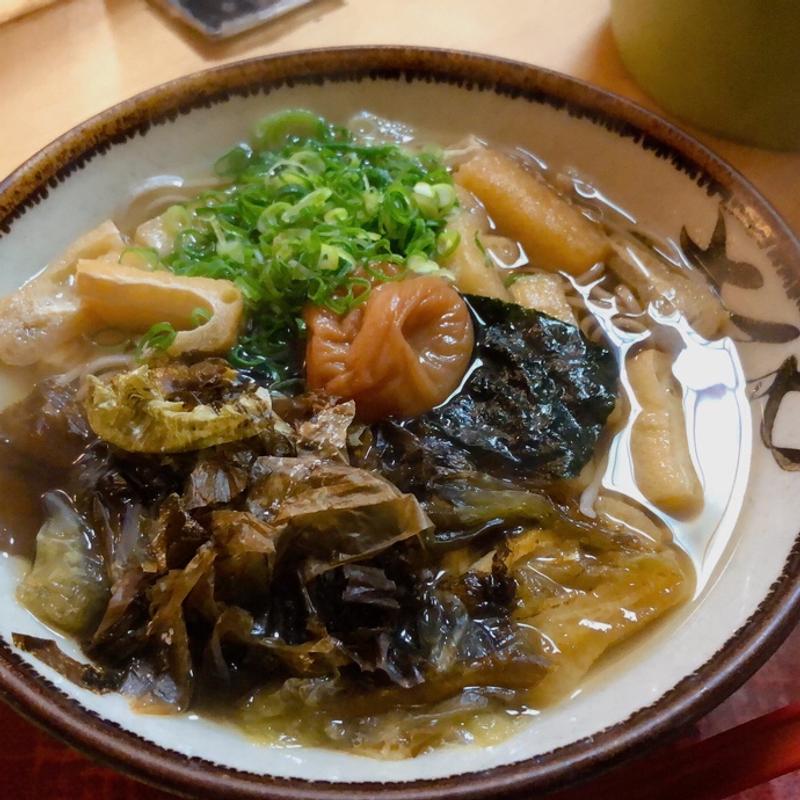 梅昆布そば(御岳さん)