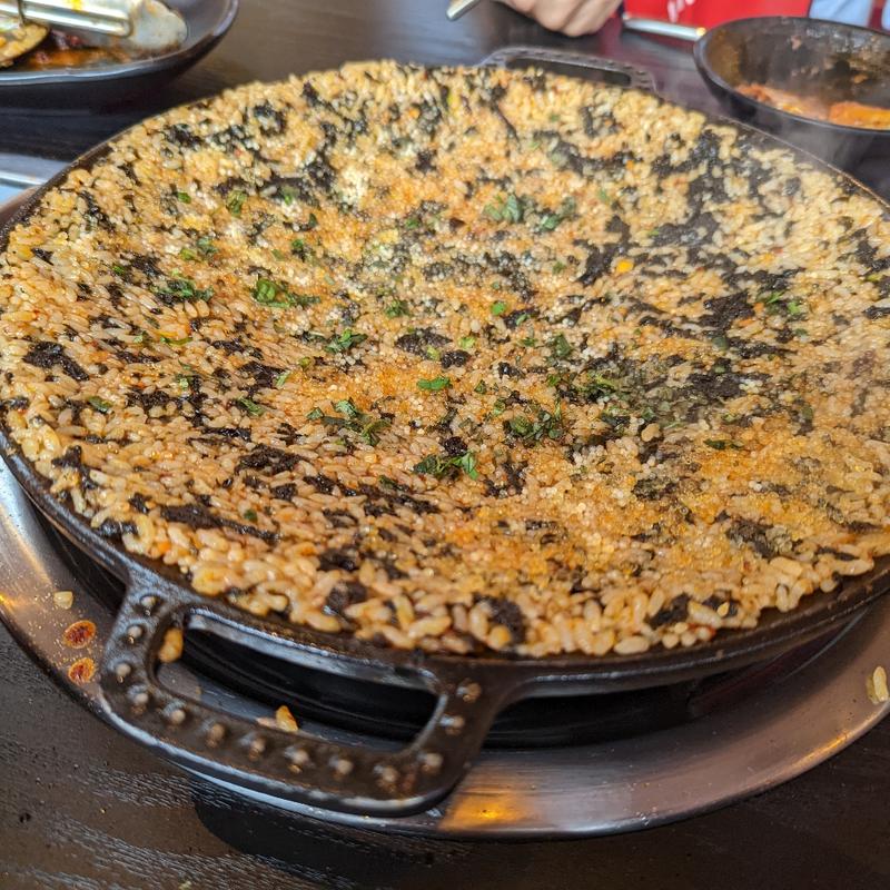 アルマニチャーハン(ホンスチュクミ　歌舞伎町店)