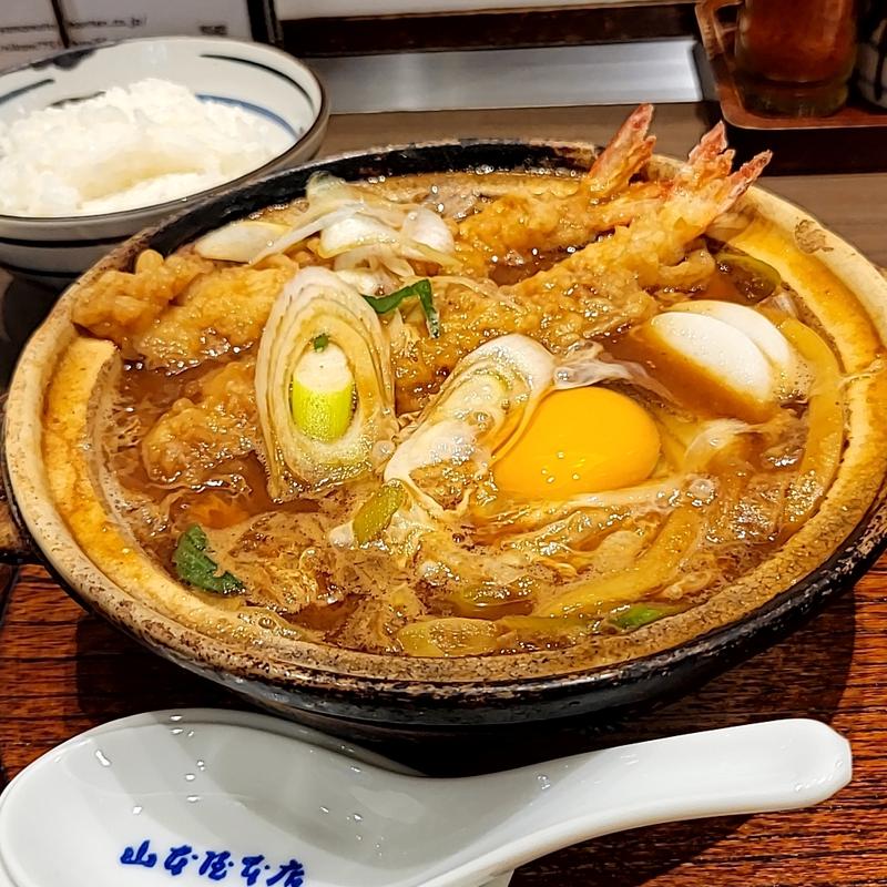 味噌煮込うどん(山本屋本店 エスカ店 （やまもとやほんてん）)