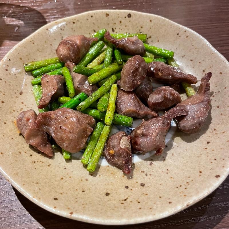 砂肝の黒コショウ焼き(餃子の丸い 名古屋駅店)