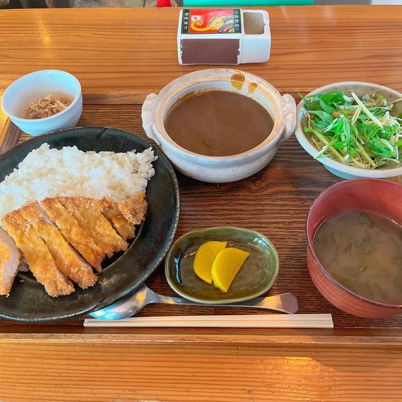 カツカレー定食(鉄板居酒屋 一福 ひとふく)