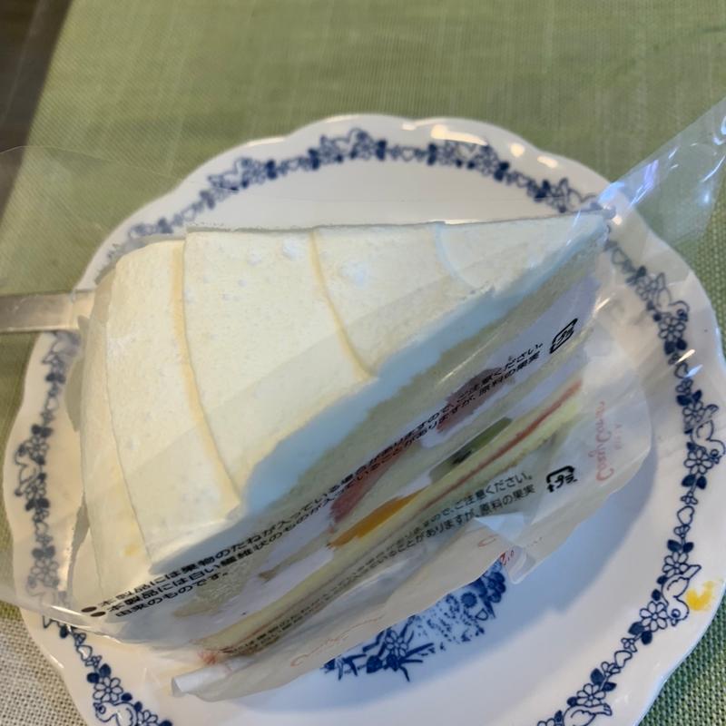 苺のフルーツケーキ(銀座コージーコーナー イトーヨーカドー大井町店)