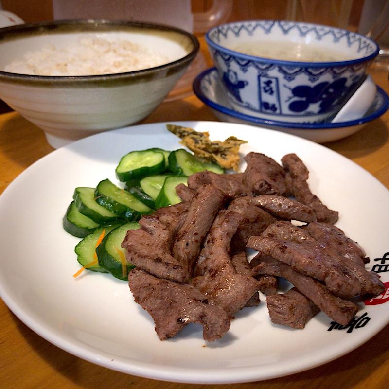 牛たん切り落とし定食(味の牛たん喜助 駅前中央本店)