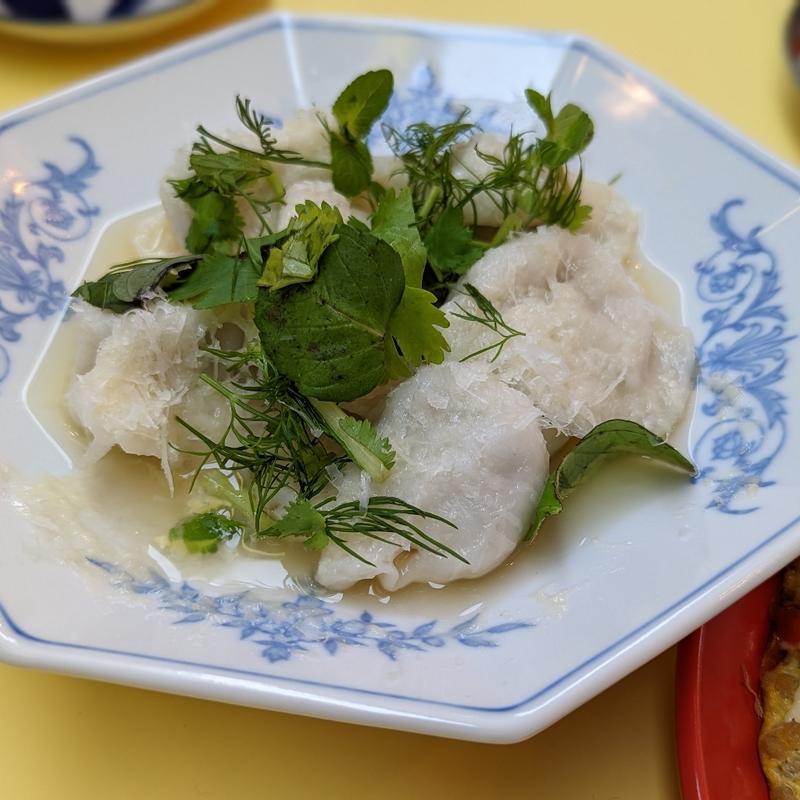 パクチーチーズ水餃子(ニューハノイ)