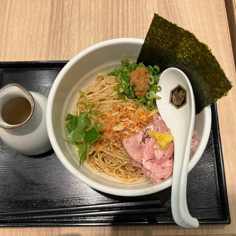 特製サーモン油ソバ(真鯛らーめん 麺魚 )