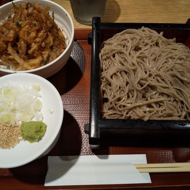 ランチDセット(江戸切り 助六そば ぬる燗佐藤)