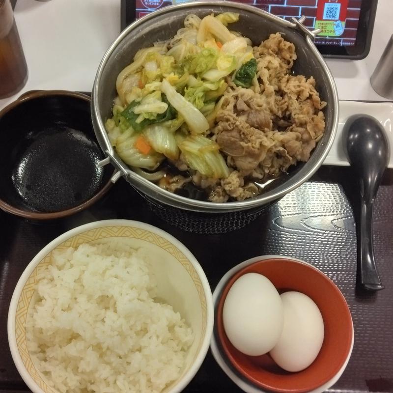 牛すき鍋定食（肉2倍盛り）(すき家 仙台クリスロード店 )