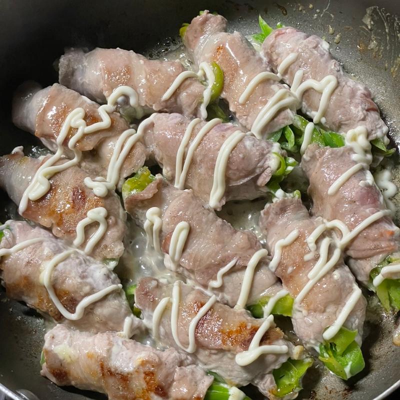 ピーマン肉巻き(九島)