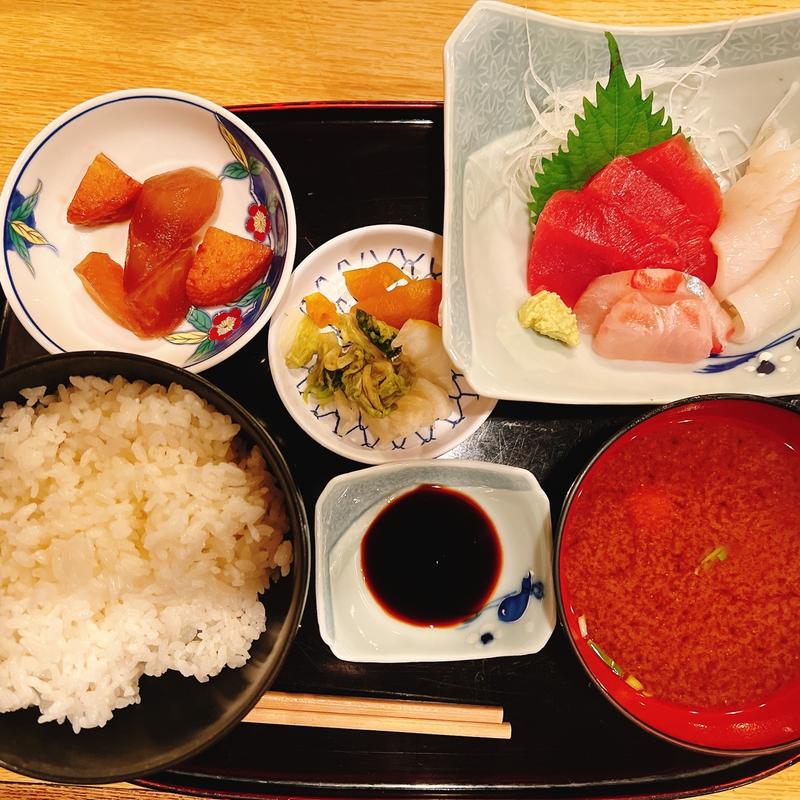 刺身定食(やっこ鮨 )