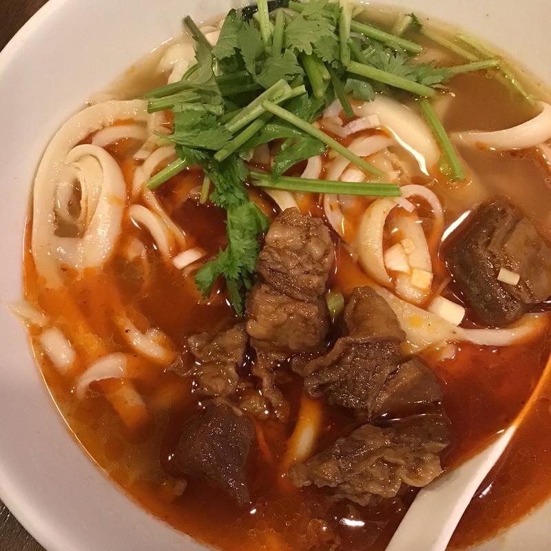 牛肉麺(中華第一家 杜記)