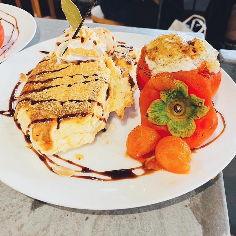 富有柿のグラタンデザートパンケーキ(果実店canvas吉祥寺)