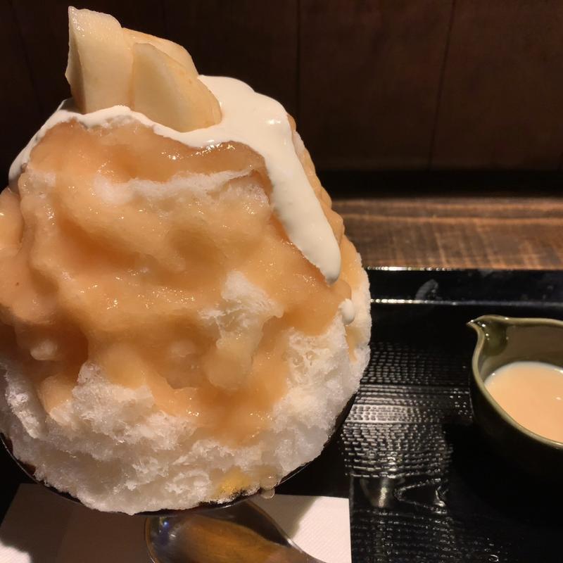 洋梨ミルク(神保町 志膳)