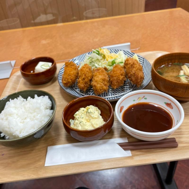 カキフライ定食(宮本むなし 西元町店 )