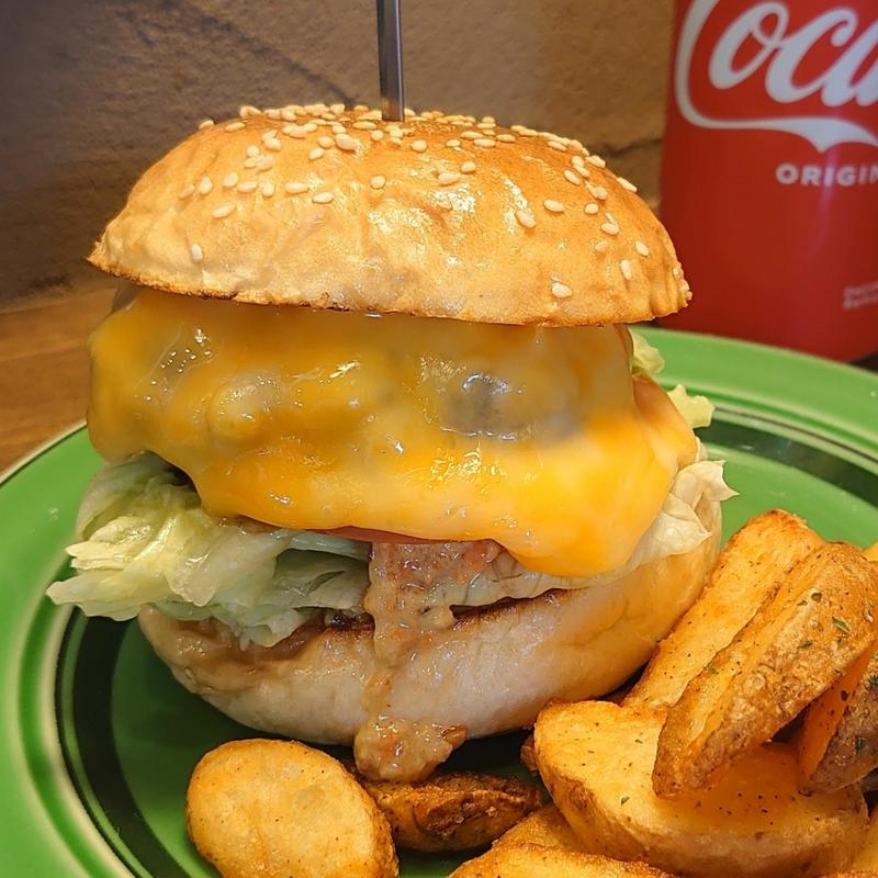 Colbyjack cheese(Drool Diner)