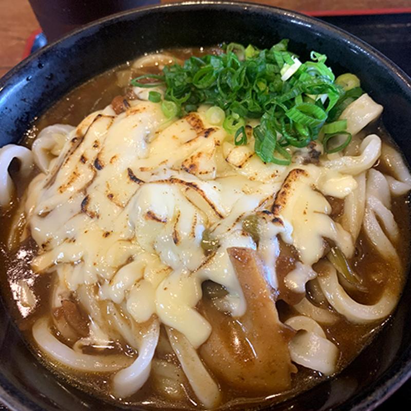 炙りチーズカレーうどん(期間限定)(ヨコクラうどん )