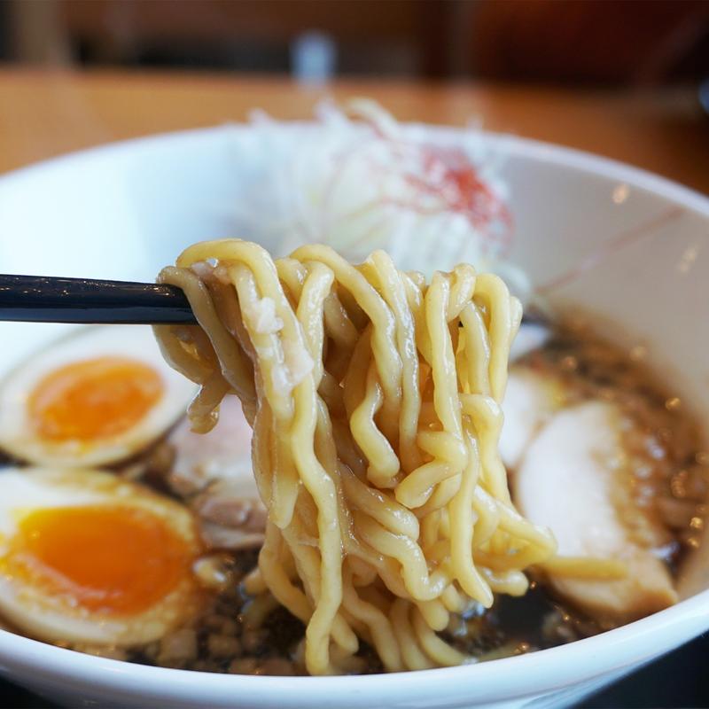 特製鶏醤油(らぁ麺 鸛)