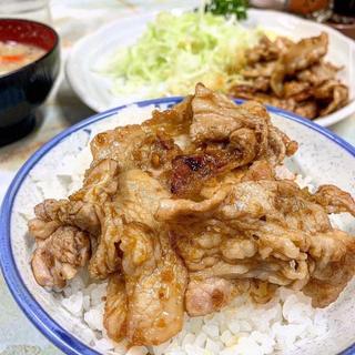 豚バラ生姜焼き定食(まるやま)