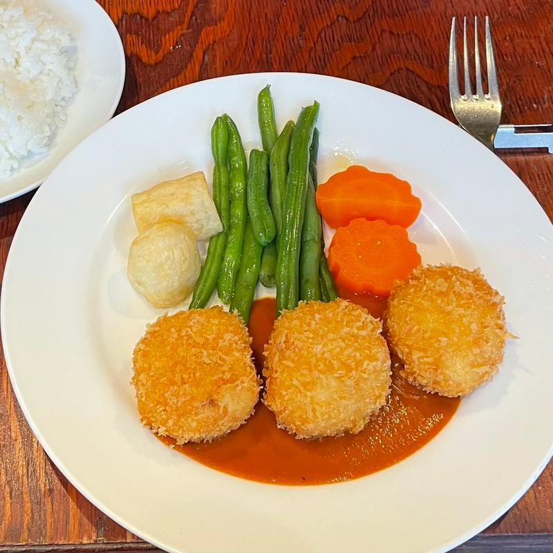 ズワイガニのクリームコロッケ(ビストロ えびすや)