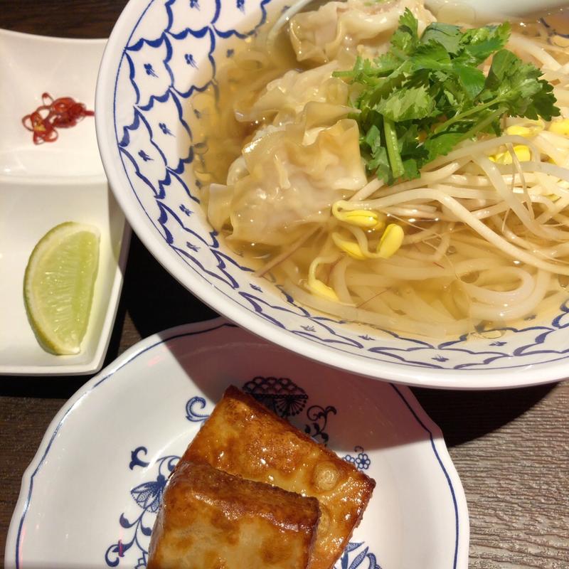 海老雲呑フォー(DA PAI DANG LABO（ダパイダンラボ） 横浜みなとみらい)