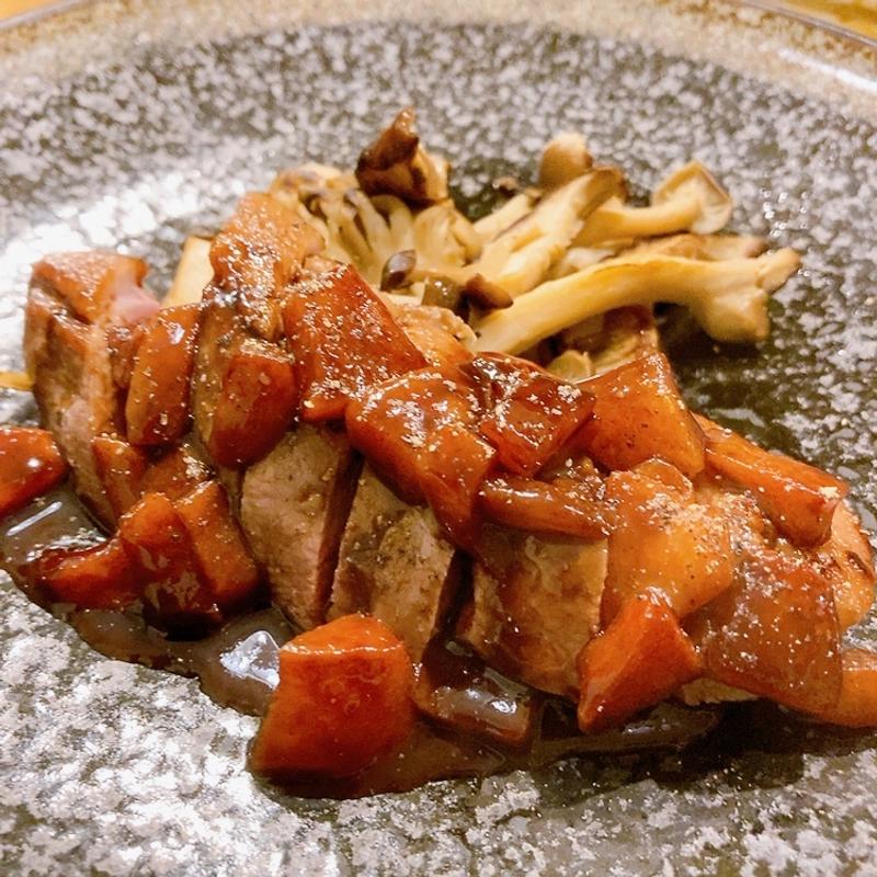 合鴨ロースのグリル　バルサミコと柿のソース(バル鈴５)