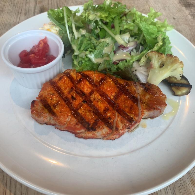 ステーキランチ(ハイライフポークテーブル)