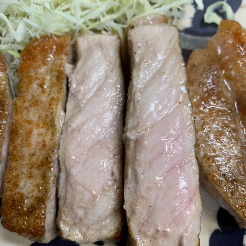トンテキ定食(寿食堂)