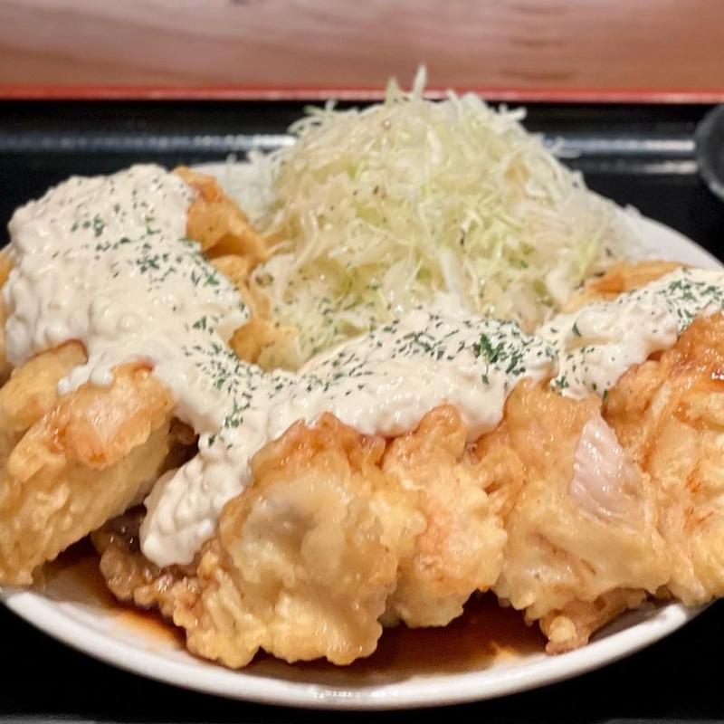 デカ盛りチキン南蛮定食(てけてけ 両国店)