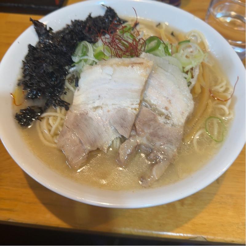 海老出汁の塩豚骨そば(自家製麺 佐藤 )
