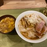 ワンタン麺と飲める親子丼(鴨and葱)