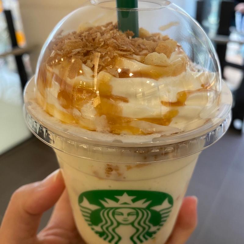バターキャラメルミルフィーユフラペチーノ(スターバックス コーヒー 神戸メリケンパーク店)